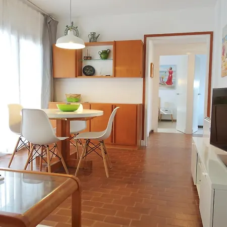 Apartment By The And Train Station *